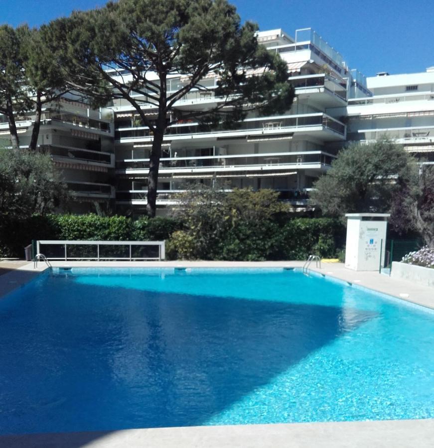 Agence Du Tanit Mas De Tanit * Juan-les-Pins